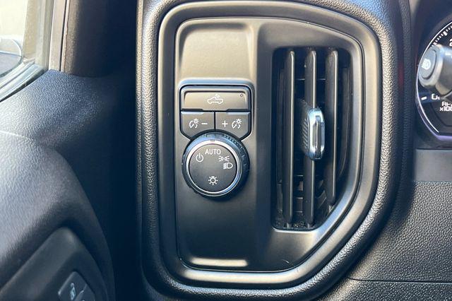 2022 Chevrolet Silverado 1500 2WD Crew Cab Short Bed Custom