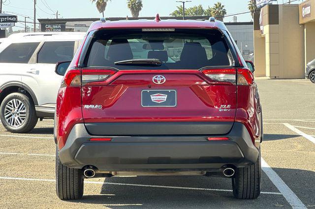 2025 Toyota RAV4 Hybrid XLE
