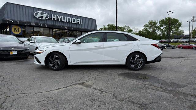 2025 Hyundai Elantra Limited