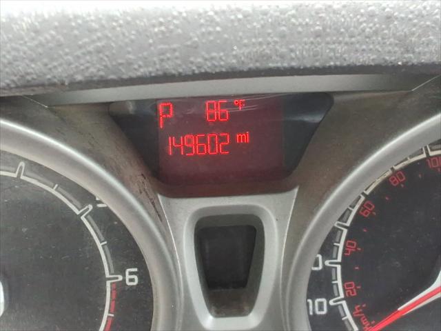2011 Ford Fiesta SES