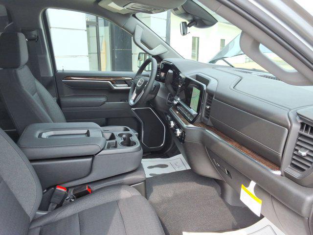2026 GMC Sierra 1500 Crew Cab, Short Bed, SLE, 4WD