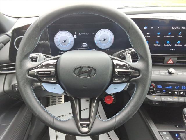 2025 Hyundai Elantra Base