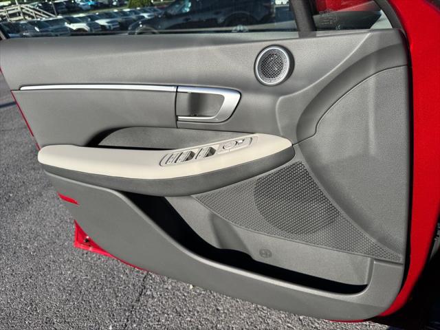 2026 Hyundai Sonata Hybrid SEL