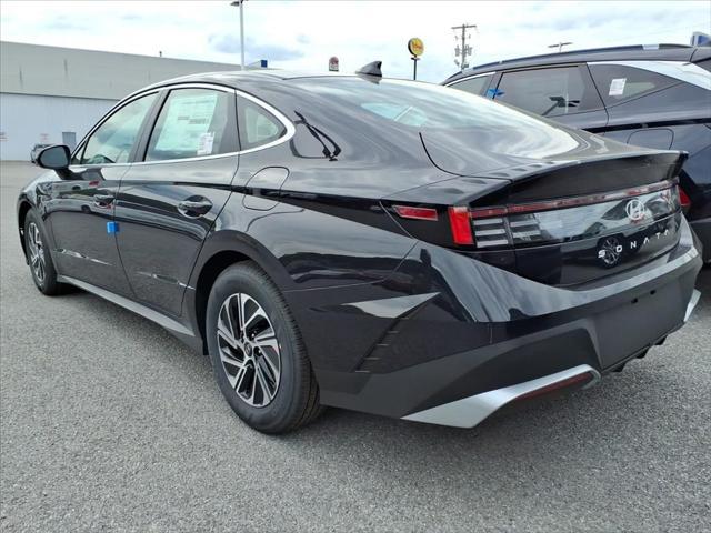 2026 Hyundai Sonata Hybrid Blue