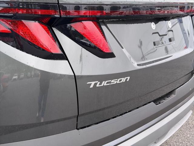 2026 Hyundai Tucson Hybrid SEL
