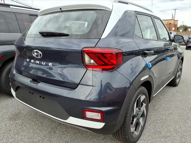 2026 Hyundai Venue SEL w/Two-Tone Roof