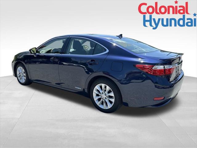 2014 Lexus ES 300h 300h