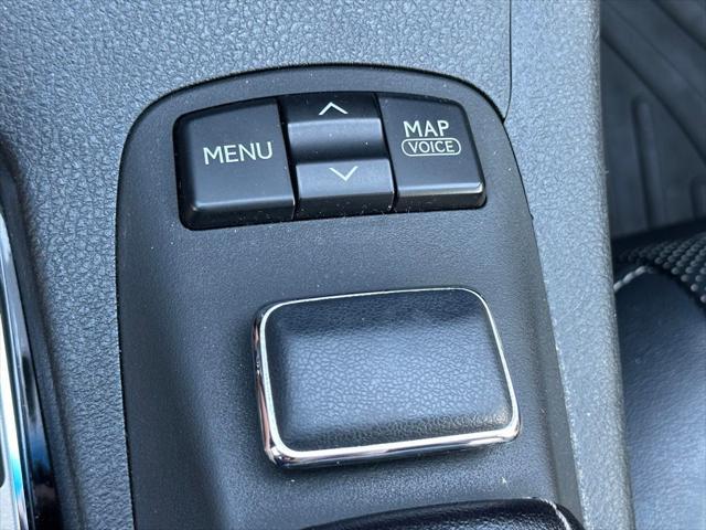 2014 Lexus ES 300h 300h