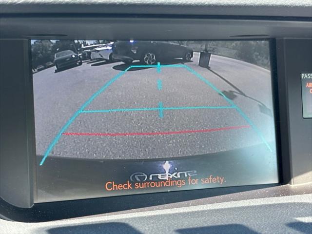 2014 Lexus ES 300h 300h