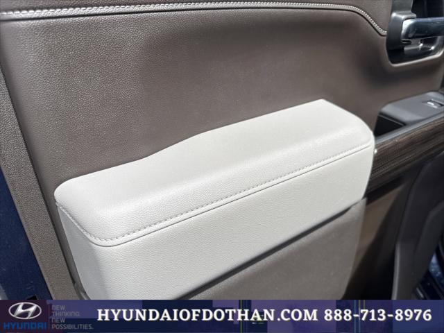 2021 Chevrolet Silverado 1500 4WD Crew Cab Short Bed RST
