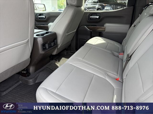 2021 Chevrolet Silverado 1500 4WD Crew Cab Short Bed RST