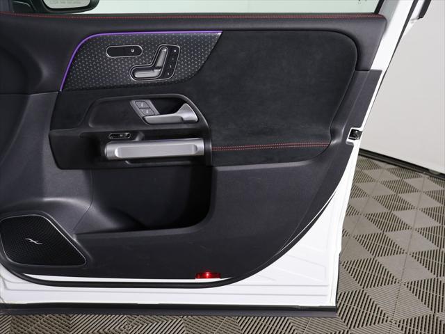 2025 Mercedes-Benz GLB 4MATIC