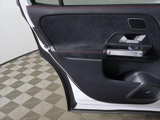 2025 Mercedes-Benz GLB 4MATIC