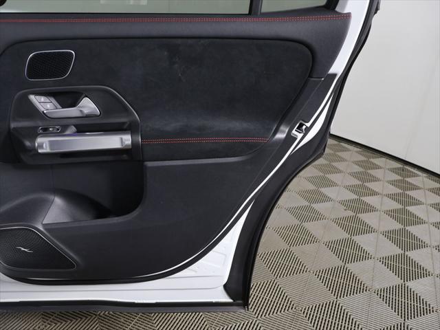 2025 Mercedes-Benz GLB 4MATIC