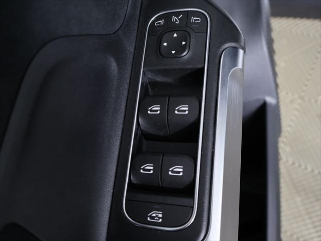 2025 Mercedes-Benz GLB 4MATIC
