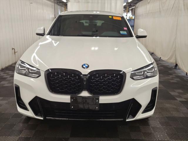2023 BMW X4 xDrive30i