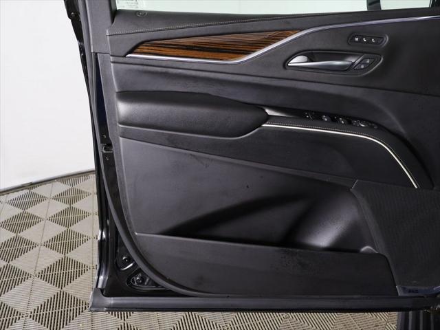 2023 Cadillac Escalade ESV 4WD Premium Luxury