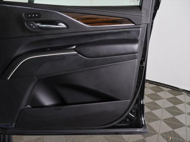 2023 Cadillac Escalade ESV 4WD Premium Luxury