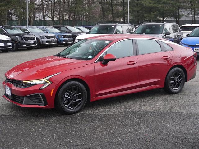 2025 Kia K5 LXS