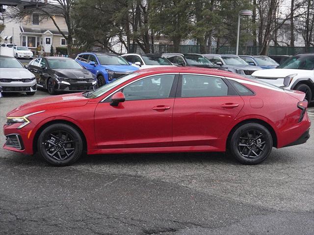 2025 Kia K5 LXS