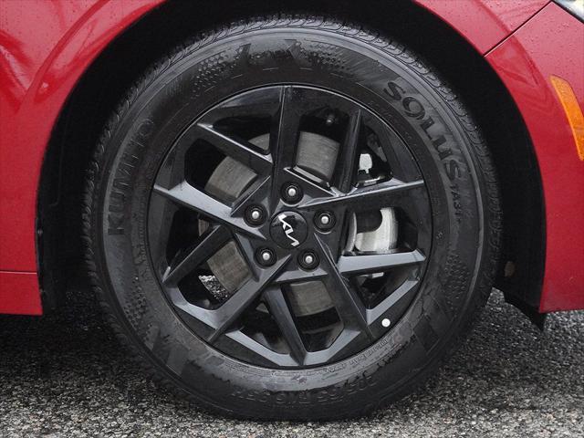 2025 Kia K5 LXS