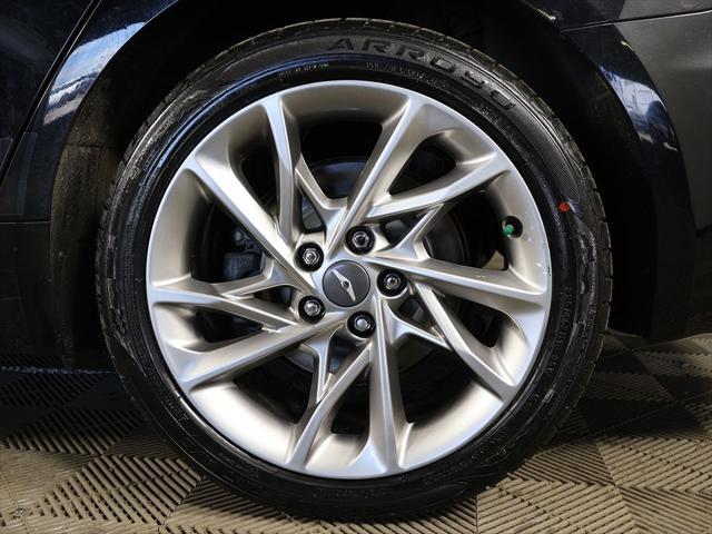 2022 Genesis G70 2.0T AWD