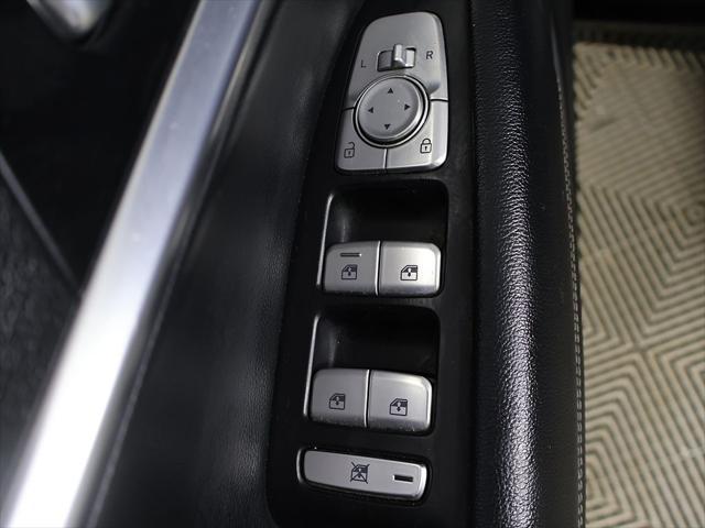 2022 Genesis G70 2.0T AWD