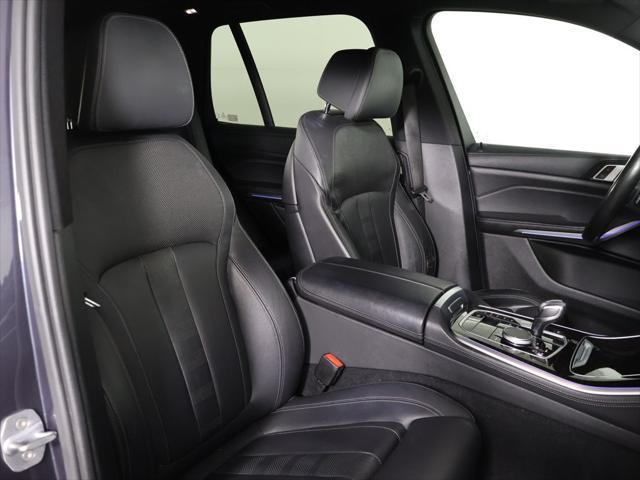 2020 BMW X5 M50i