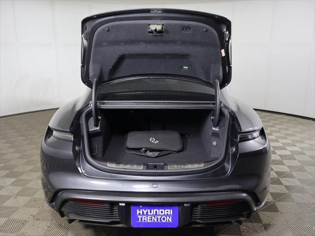 2021 Porsche Taycan Turbo S
