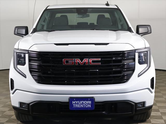 2022 GMC Sierra 1500 4WD Crew Cab Short Box Elevation