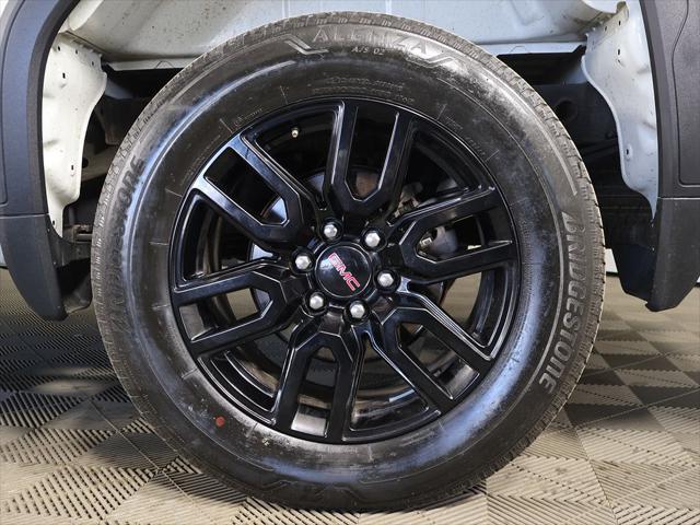 2022 GMC Sierra 1500 4WD Crew Cab Short Box Elevation