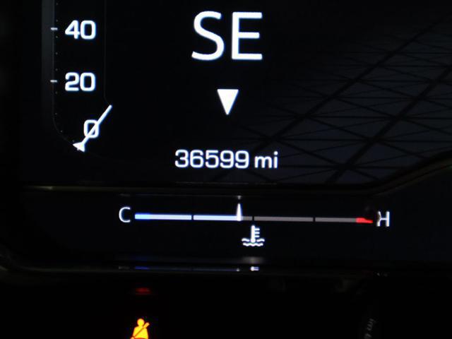 2022 GMC Sierra 1500 4WD Crew Cab Short Box Elevation