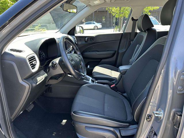 2022 Hyundai Venue Limited