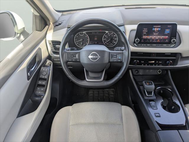 2025 Nissan Rogue SV FWD