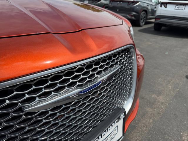 2020 Chrysler 300 Touring
