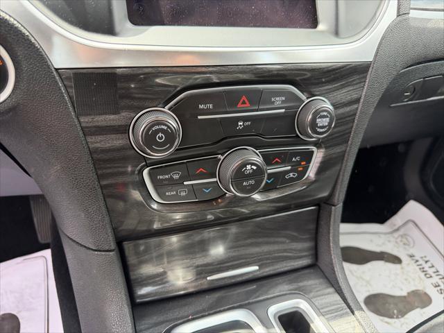 2020 Chrysler 300 Touring