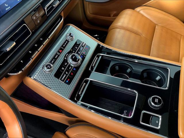 2022 Lincoln Aviator Black Label