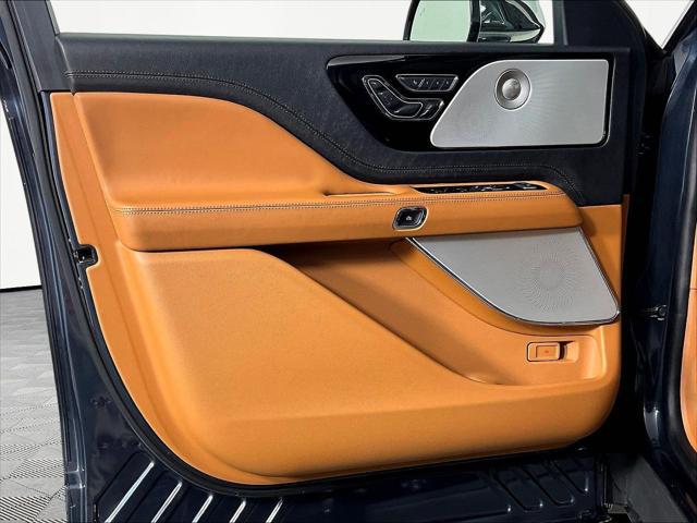 2022 Lincoln Aviator Black Label
