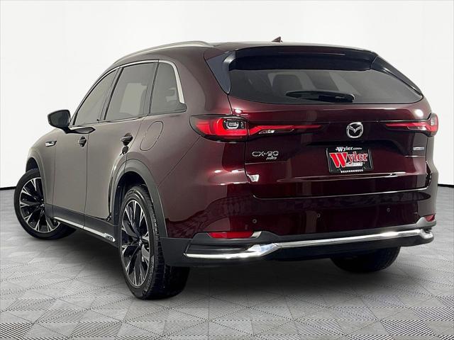 2024 Mazda X-90 Premium Plus