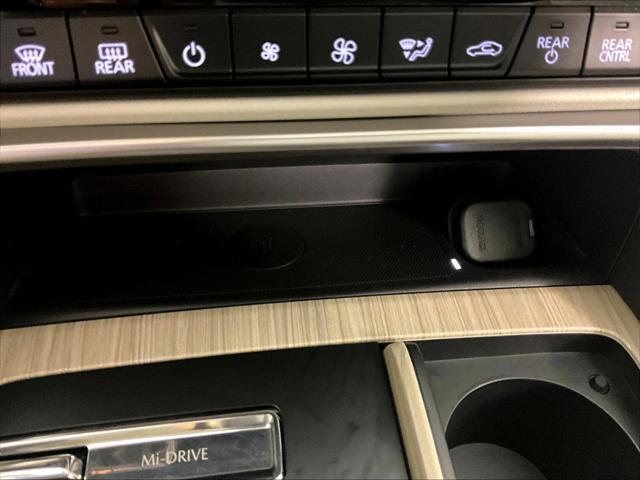 2024 Mazda X-90 Premium Plus