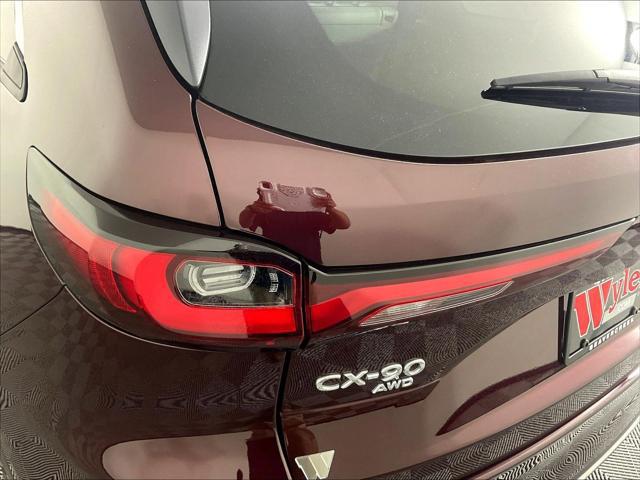 2024 Mazda X-90 Premium Plus
