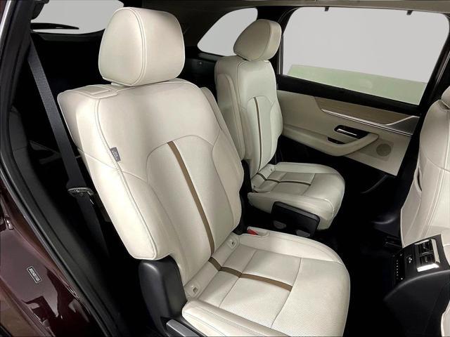 2024 Mazda X-90 Premium Plus