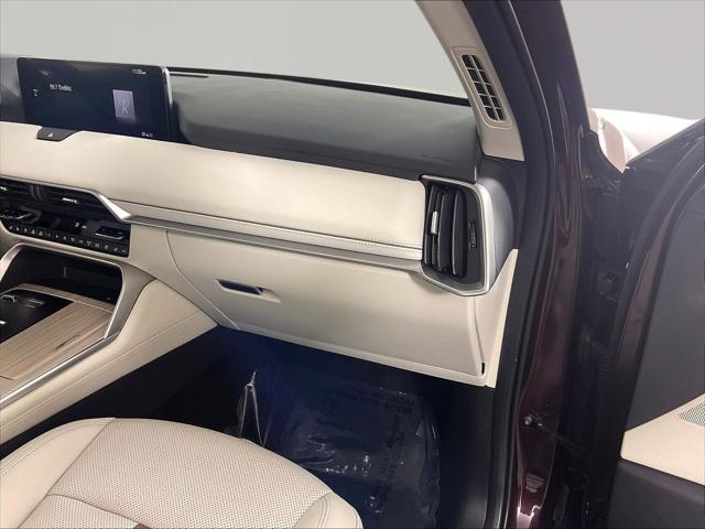 2024 Mazda X-90 Premium Plus
