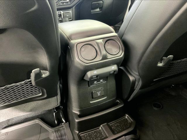 2024 Jeep Wrangler 4-Door Sahara 4x4