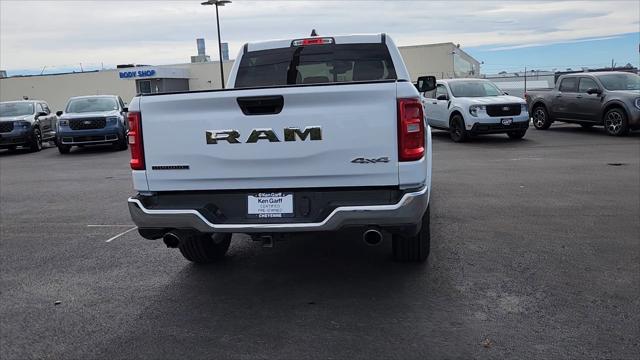 2025 Ram 1500 Big Horn Crew Cab 4x4 5'7" Box