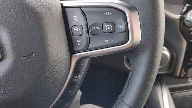 2025 Ram 1500 Big Horn Crew Cab 4x4 5'7" Box
