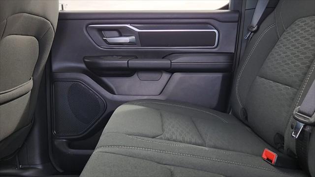 2025 Ram 1500 Big Horn Crew Cab 4x4 5'7" Box