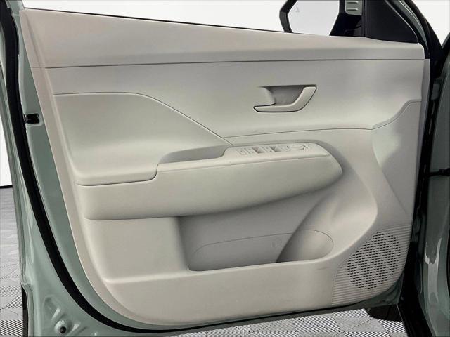 2024 Hyundai Kona SE