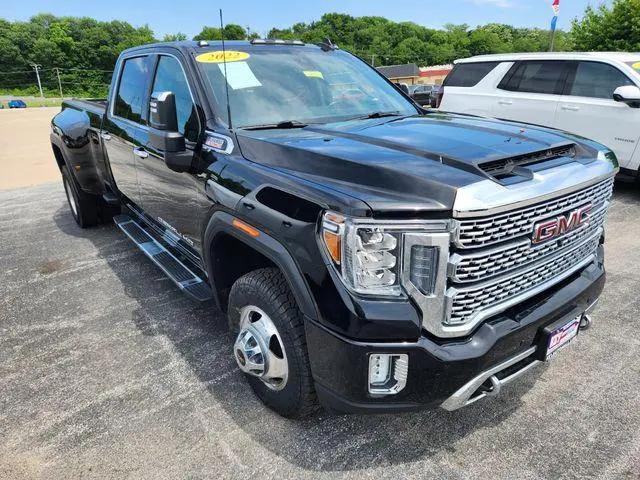 2022 GMC Sierra 3500HD 4WD Crew Cab Long Bed Denali for sale in Moline, IL