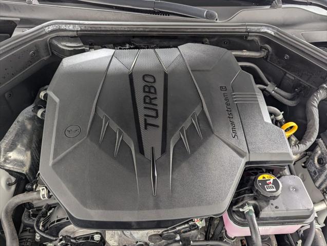 2025 Genesis G70 2.5T RWD